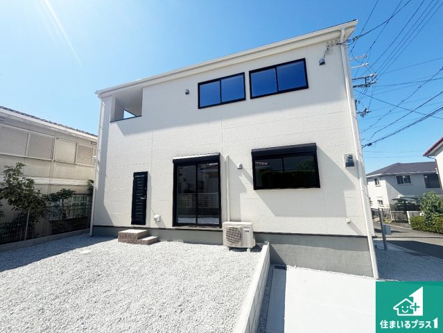 堺市南区御池台　新築一戸建ての外観|お客様に長く安心して住んでいだだける事にこだわった家づくり！住んでからのアフターサービスにもしっかりと取り組んでいます！