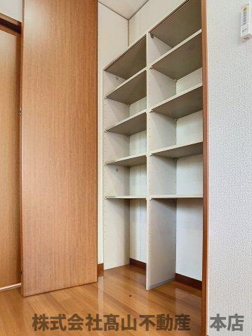 シャーメゾン沖Aの収納