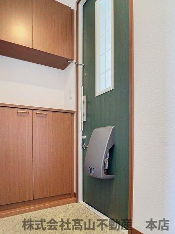 シャーメゾン沖Aの玄関