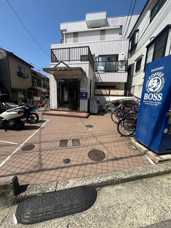 神戸市兵庫区夢野町２丁目の賃貸マンションの外観