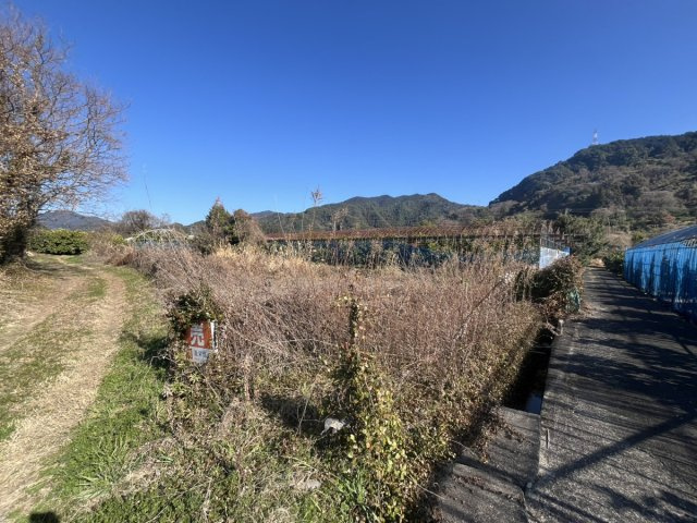 奈良木町土地の前面道路含む現地写真
