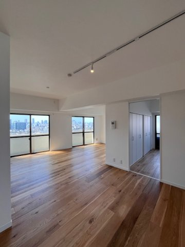 【居間・リビング】