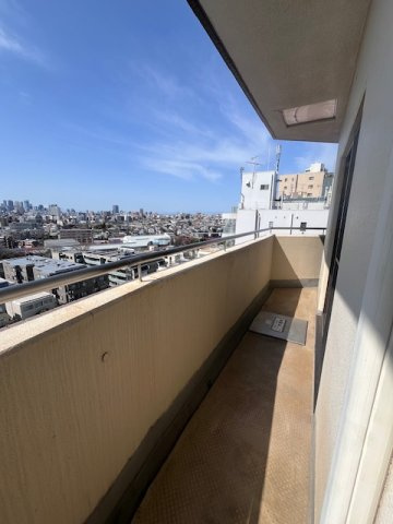 【バルコニー】