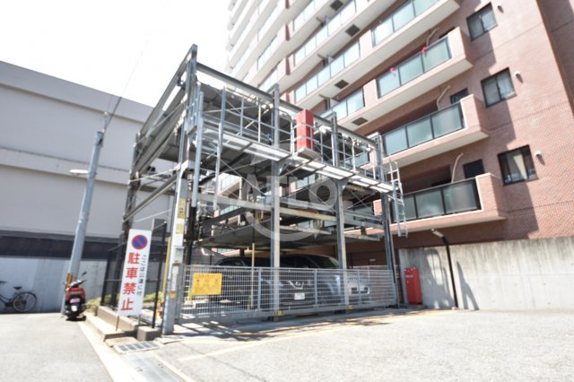 クイーンズコート阿波座の駐車場|クイーンズコート阿波座　駐車場