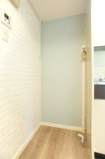 【設備】 | オレンジハウス白楽 | 洗濯機置き場