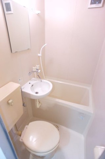 【浴室】 | オレンジハウス白楽 | 3点ＵＢ