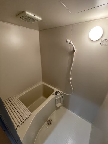 リトリート南笹口の浴室