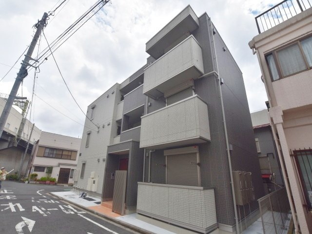 エスポワール南太田の外観