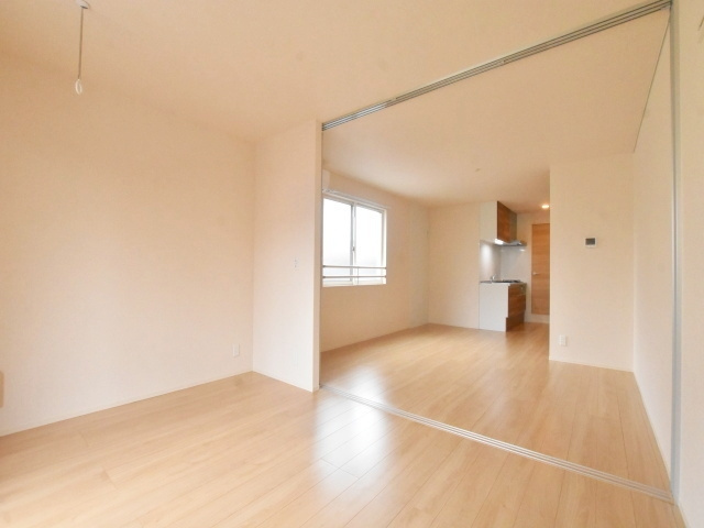 エスポワール南太田の居間・リビング