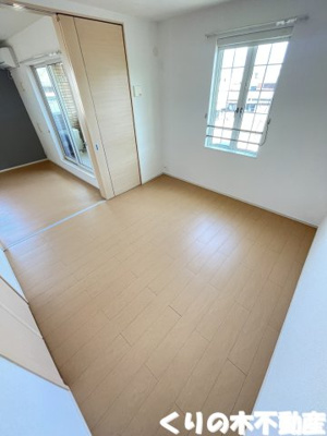 【洋室】 | サンワードⅡ | ゆったりした洋室です