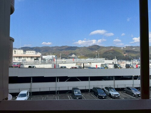 ライオンズヒルズ高知の展望|眺望：洋室（１）バルコニーからの眺望     （2026年2月撮影）