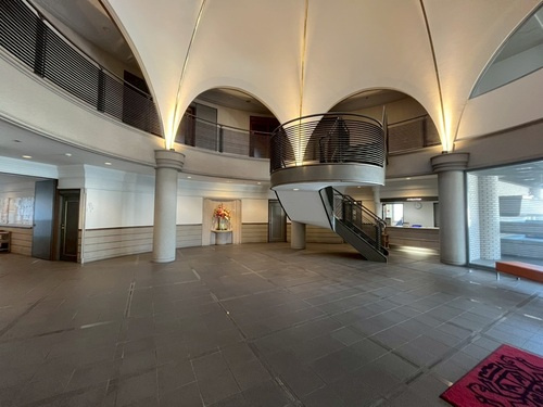 ライオンズヒルズ高知のロビー|ロビー：エントランスホール     （2026年2月撮影）