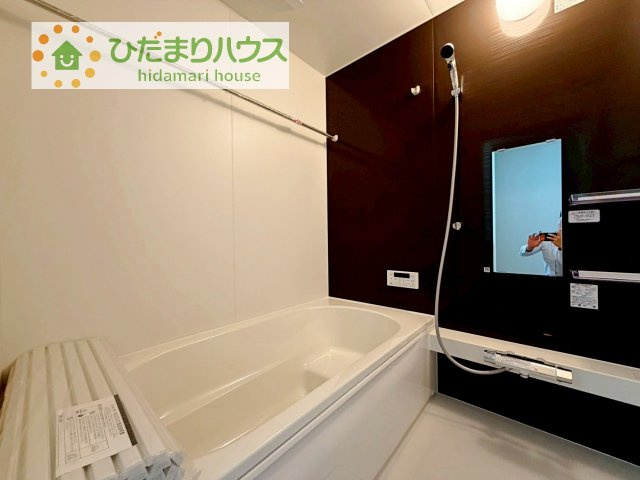 【浴室】 | 土浦市中央3期　新築戸建　1号棟 | 大人が足を伸ばしても十分な広さ！一人でゆっくりくつろぐ時間も大切です！