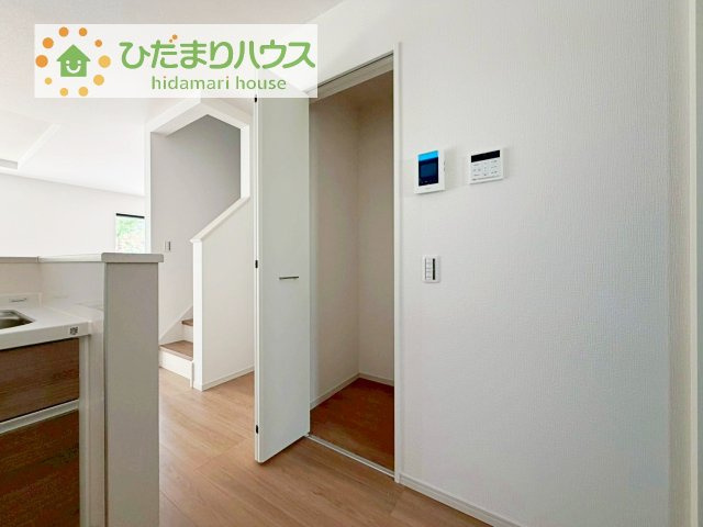 【収納】 | 土浦市中央3期　新築戸建　1号棟 | パントリー完備で散らかりがちなキッチン回りもラクラクお片付けできちゃいます！(*^-^*)