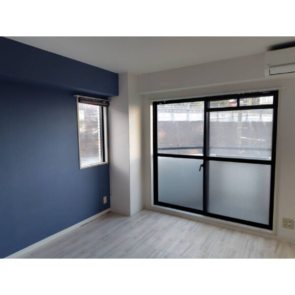 メゾンピアYUKYUの居間・リビング