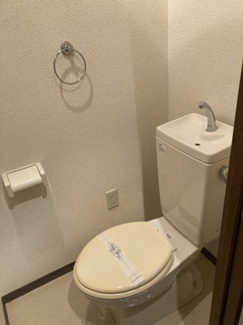 【トイレ】 | ラ・プルミエール | ラ・プルミエール　４０５号室と同タイプのお部屋です。