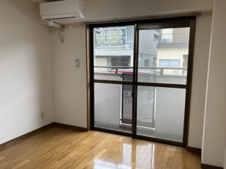 【洋室】 | ラ・プルミエール | ラ・プルミエール　４０５号室と同タイプのお部屋です。