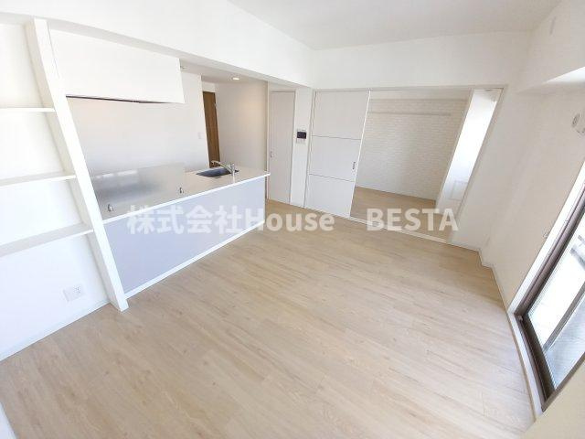 ボンニー元町の居間・リビング