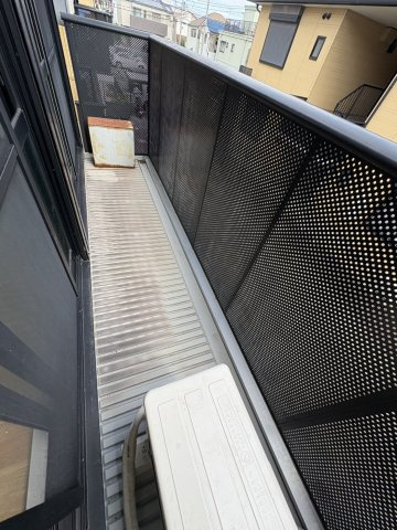 エクセレント西明石Ｂ棟のバルコニー