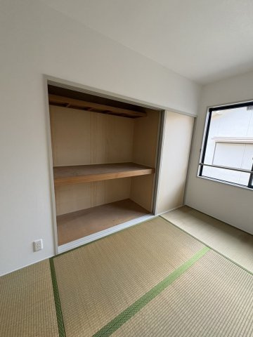 エクセレント西明石Ｂ棟の収納