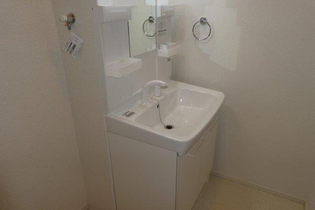 グラン・シャリオの独立洗面台|洗髪洗面化粧台