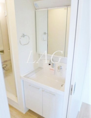 【洗面所】 | グランリュクス東大井 | 独立洗面台です。