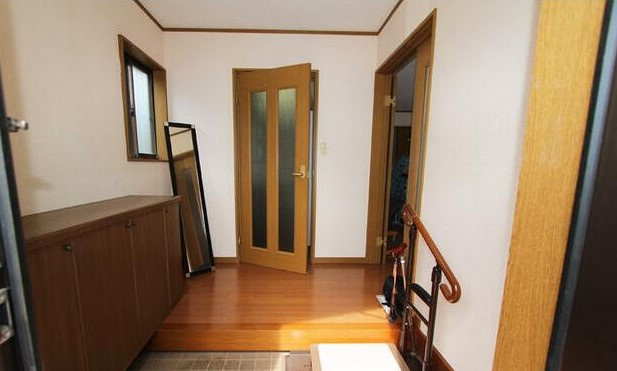 【玄関】 | 大室高原別荘地　戸建