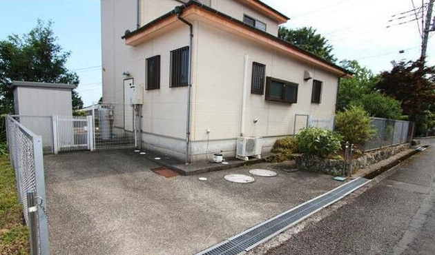 【駐車場】 | 大室高原別荘地　戸建
