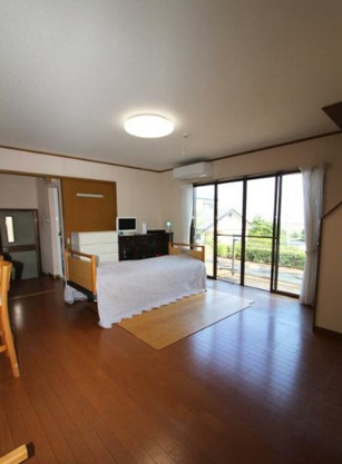 【居間・リビング】 | 大室高原別荘地　戸建