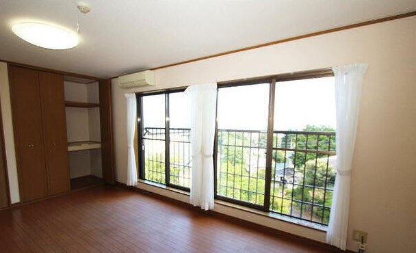 【洋室】 | 大室高原別荘地　戸建