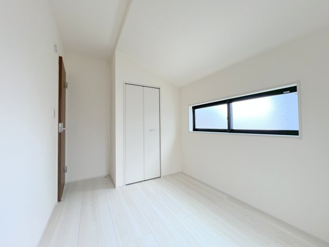 瑞穂町むさし野2丁目　新築戸建全3棟の洋室|【洋室1】収納スペース
