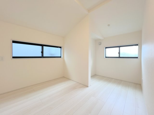 瑞穂町むさし野2丁目　新築戸建全3棟の洋室|【洋室2】5.2帖