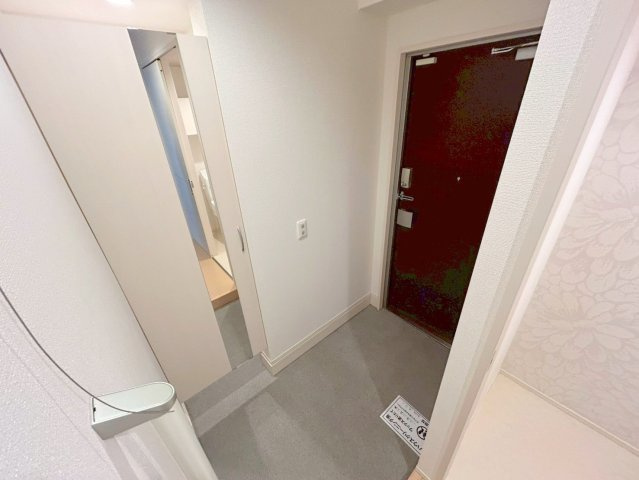 オーヴェルニュセイベの玄関