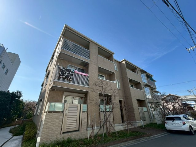 オーヴェルニュセイベの外観