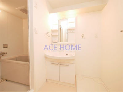 【洗面所】 | エグゼリエみなと通り