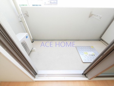 【バルコニー】 | エグゼリエみなと通り