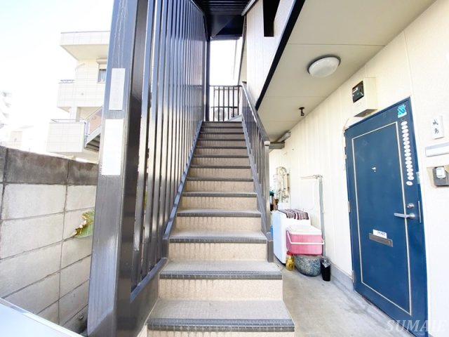 ＮＳビルのその他共用部分|共用階段です☆