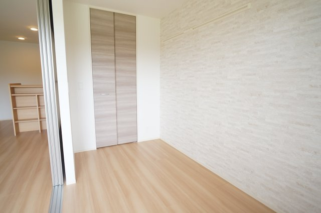 エスポワール　ミヤマの洋室