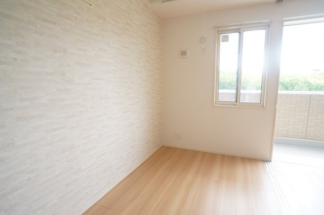 エスポワール　ミヤマの洋室