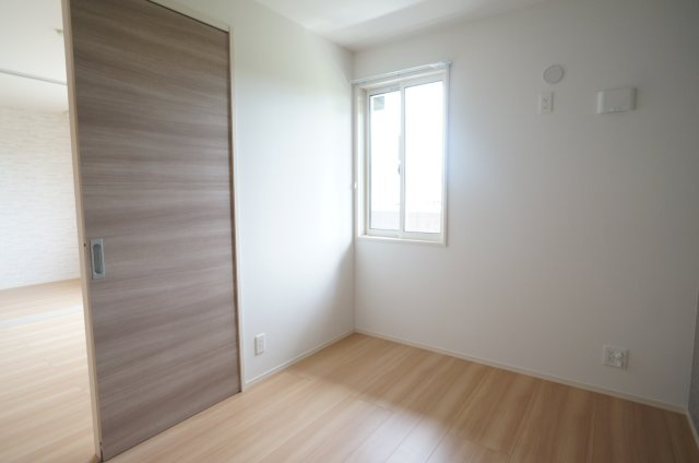 エスポワール　ミヤマの洋室