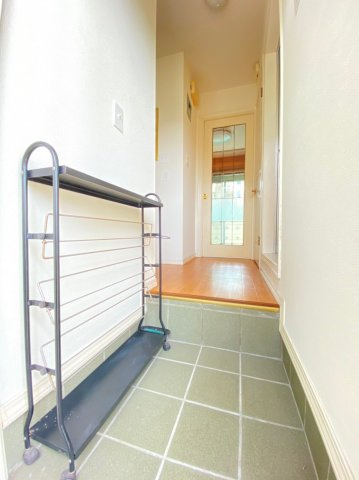 リバージュ須磨浦の玄関