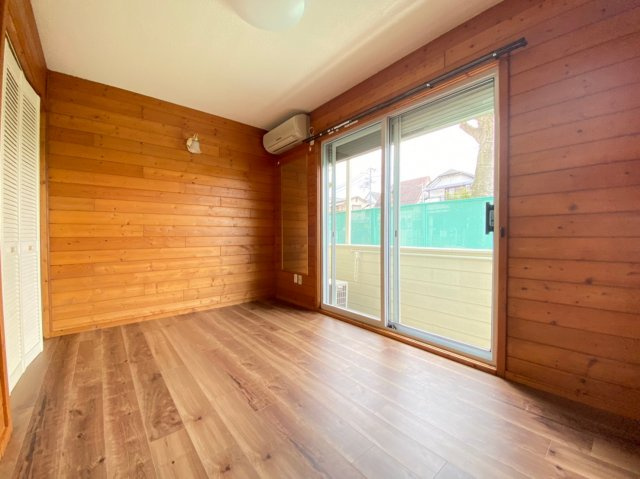 リバージュ須磨浦の居間・リビング