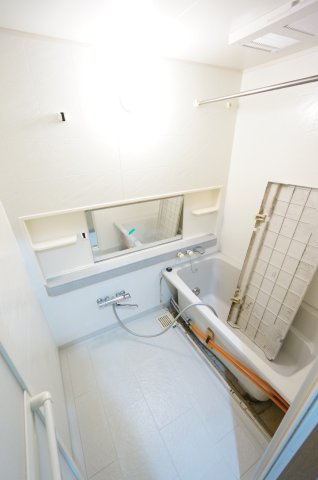 リーベスト西千葉の浴室|同タイプ号室の写真になります。