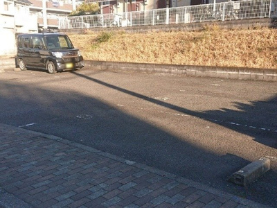 【駐車場】 | レオパレス横浜北