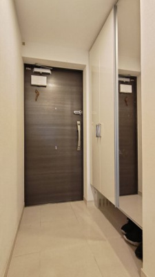 【玄関】 | グレイスロワ垂水高丸