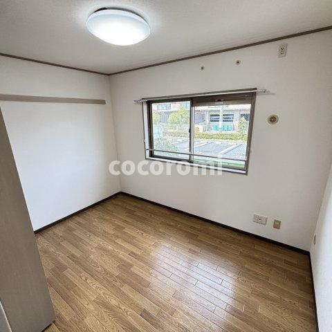 東香里野村マンション　ペット可の洋室