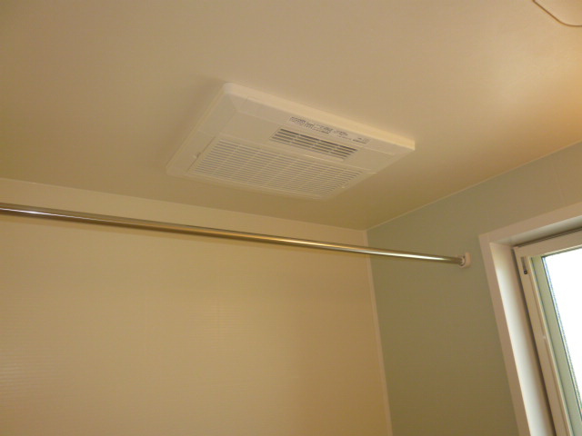 サンメゾンＭ・Ｋ　Ｂの浴室|浴室乾燥機