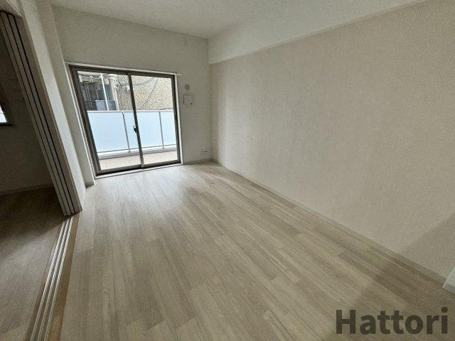 セイワパレス新大阪の居間・リビング