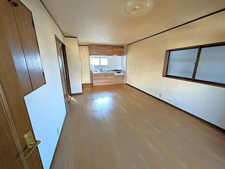 【居間・リビング】 | 右京区常盤西町