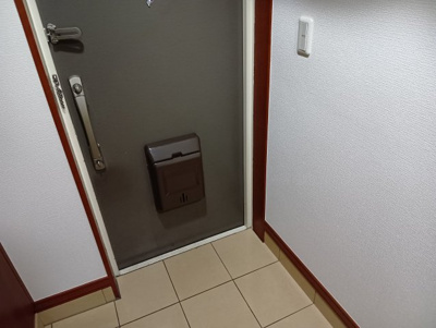 【玄関】
